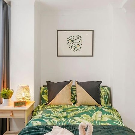 Modern 2 Bedroom Apartment In The Heart Of London Londres Exterior foto